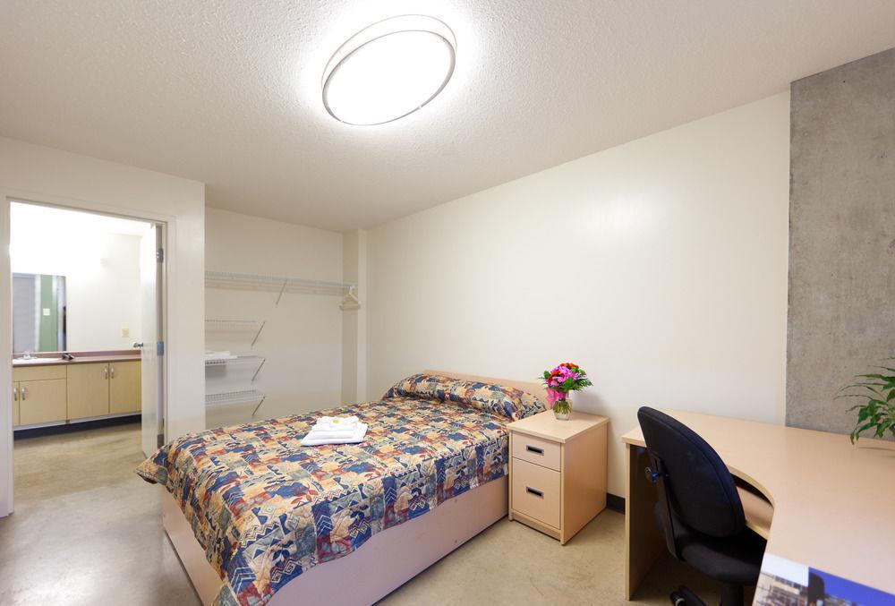 Macewan University Residence 埃德蒙顿 外观 照片