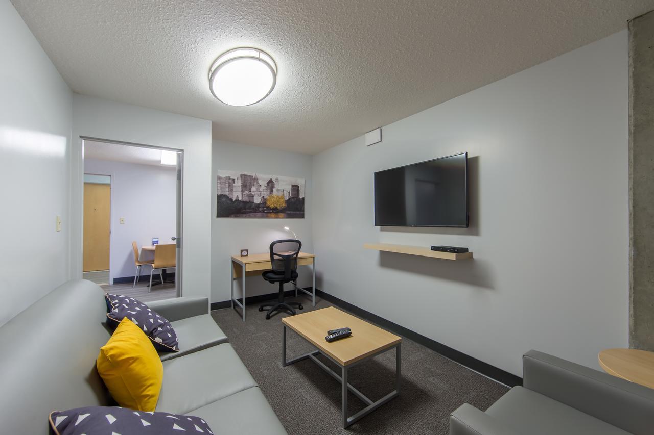 Macewan University Residence 埃德蒙顿 外观 照片