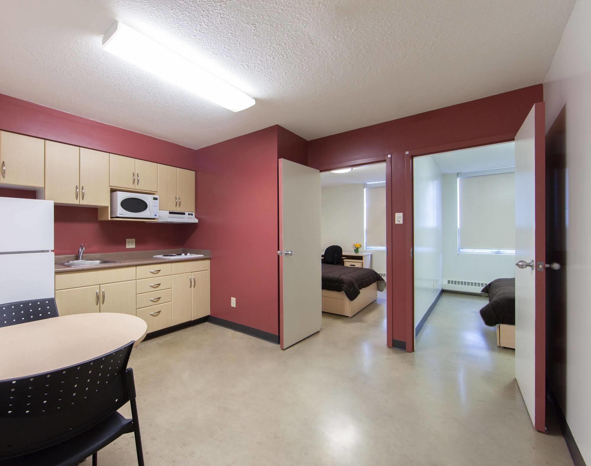 Macewan University Residence 埃德蒙顿 外观 照片