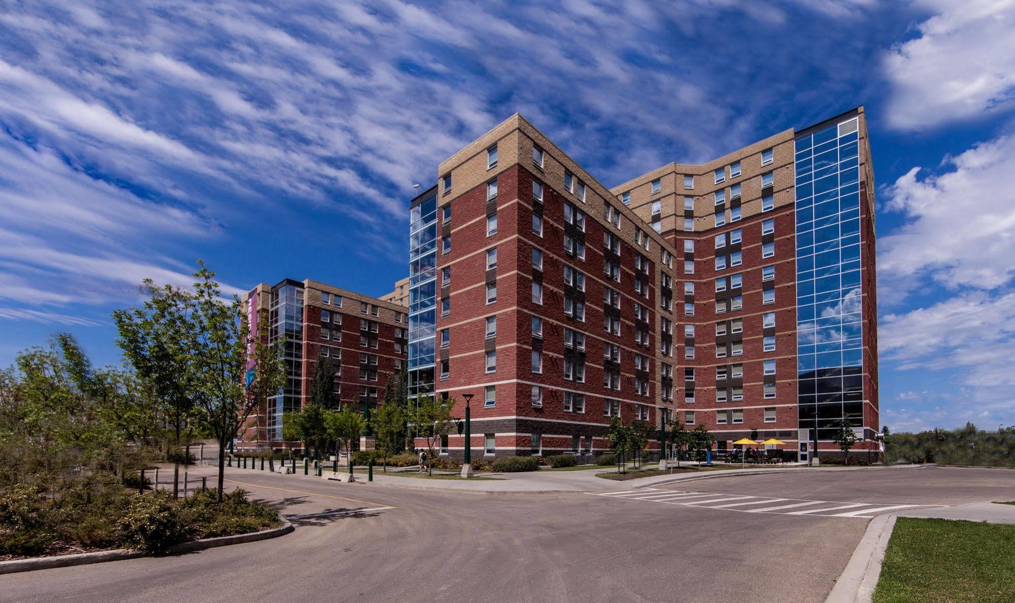 Macewan University Residence 埃德蒙顿 外观 照片
